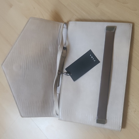 Zara Envelope Bag - Picture 2 of 3